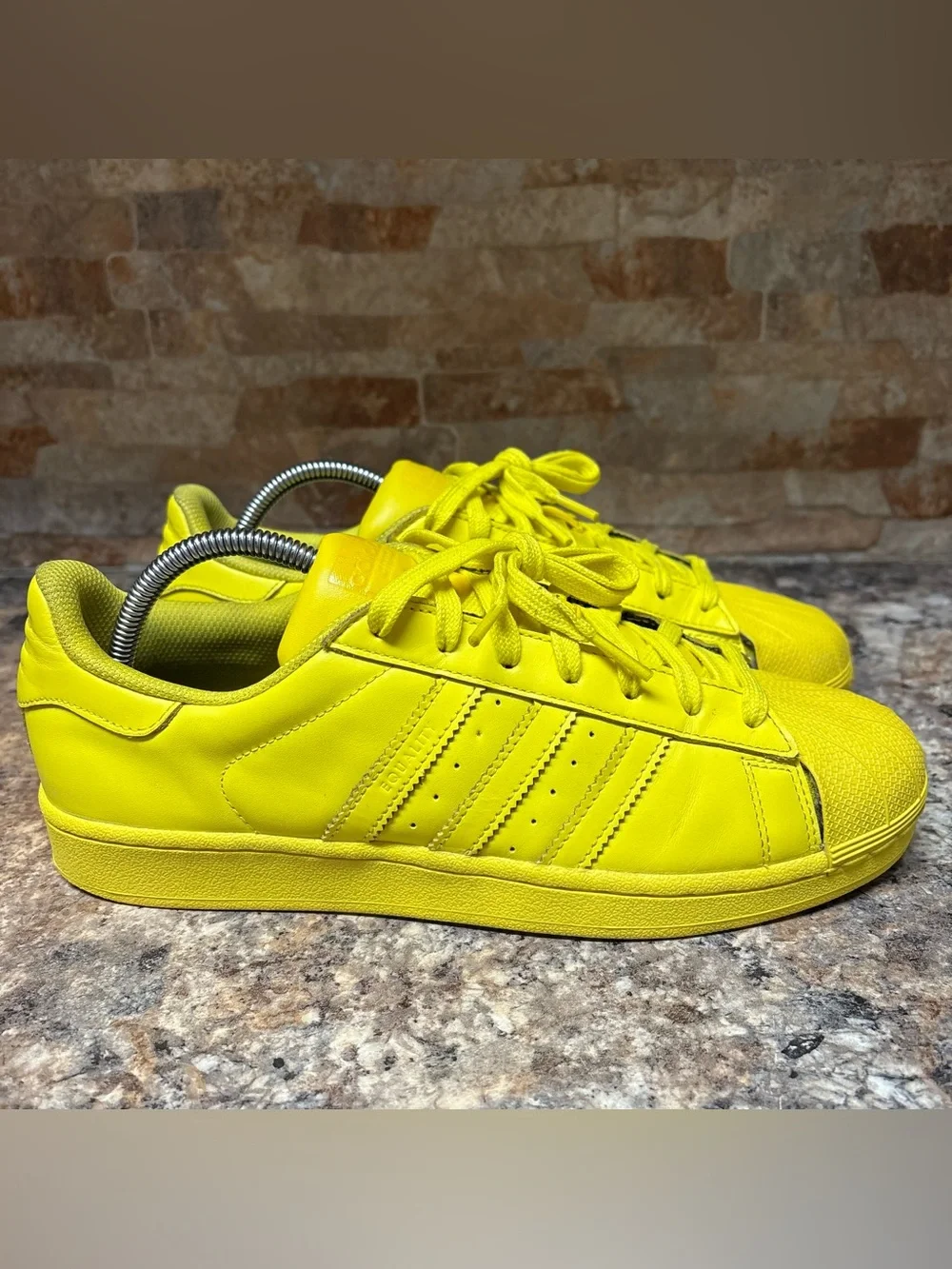 Adidas Originals x Pharrell Williams Superstar Supercolor Yellow Size 10